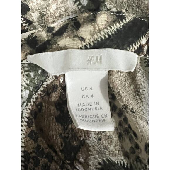 H&M Brown Tribal Pattern Long Sleeve Button Up Blouse Size 4 Small - Picture 7 of 7